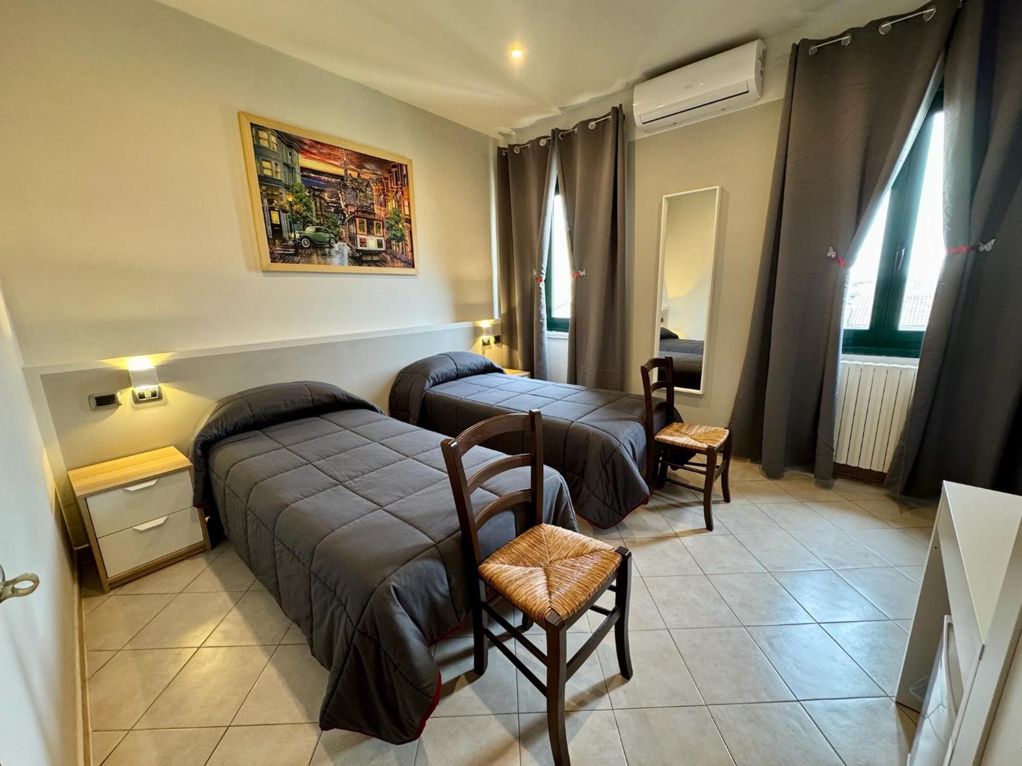 Hotel Duca Di Tromello Buitenkant foto
