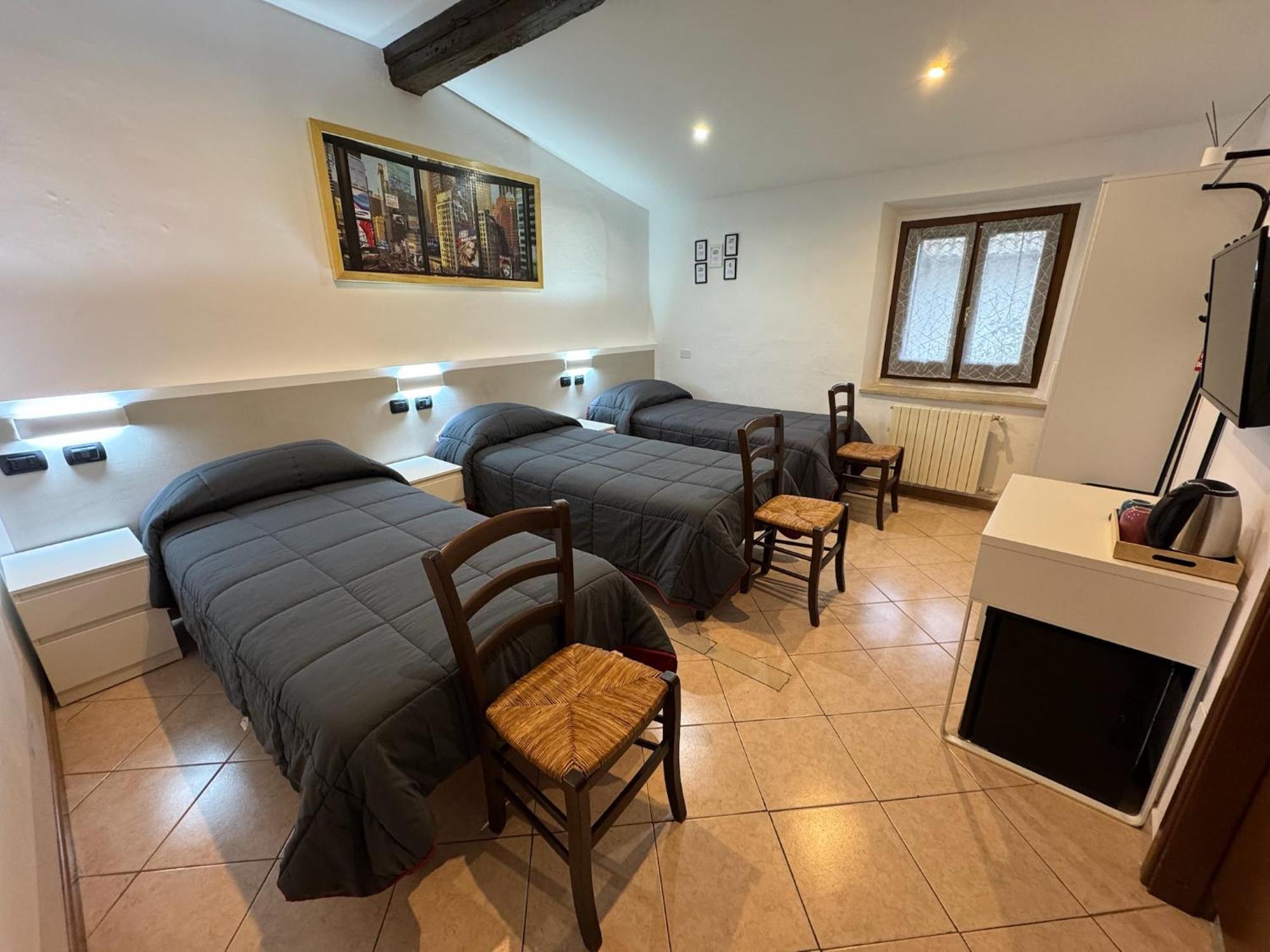 Hotel Duca Di Tromello Buitenkant foto
